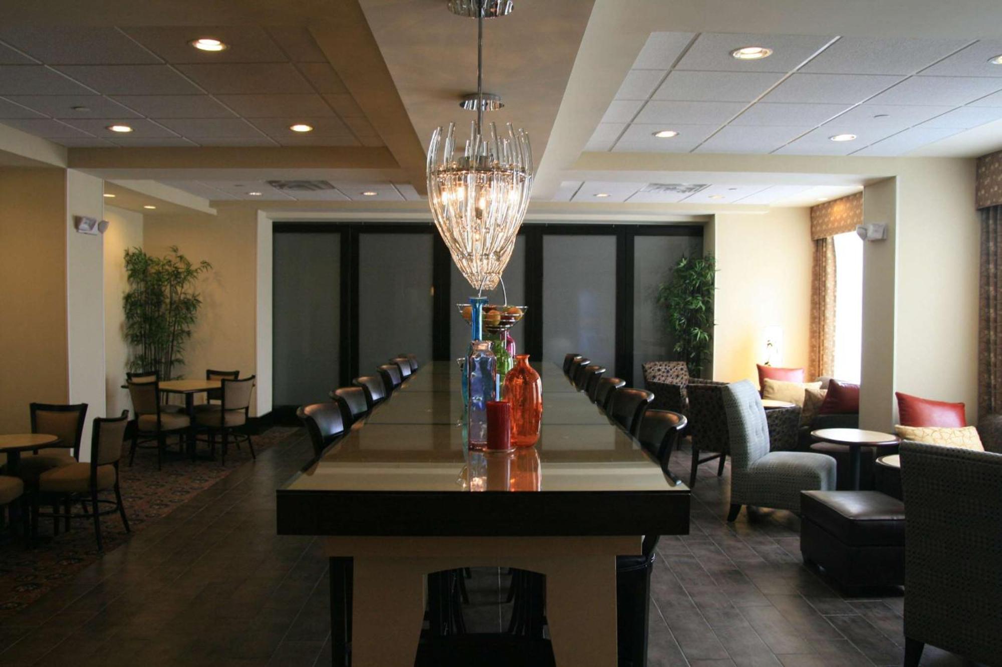 Hotel Hampton